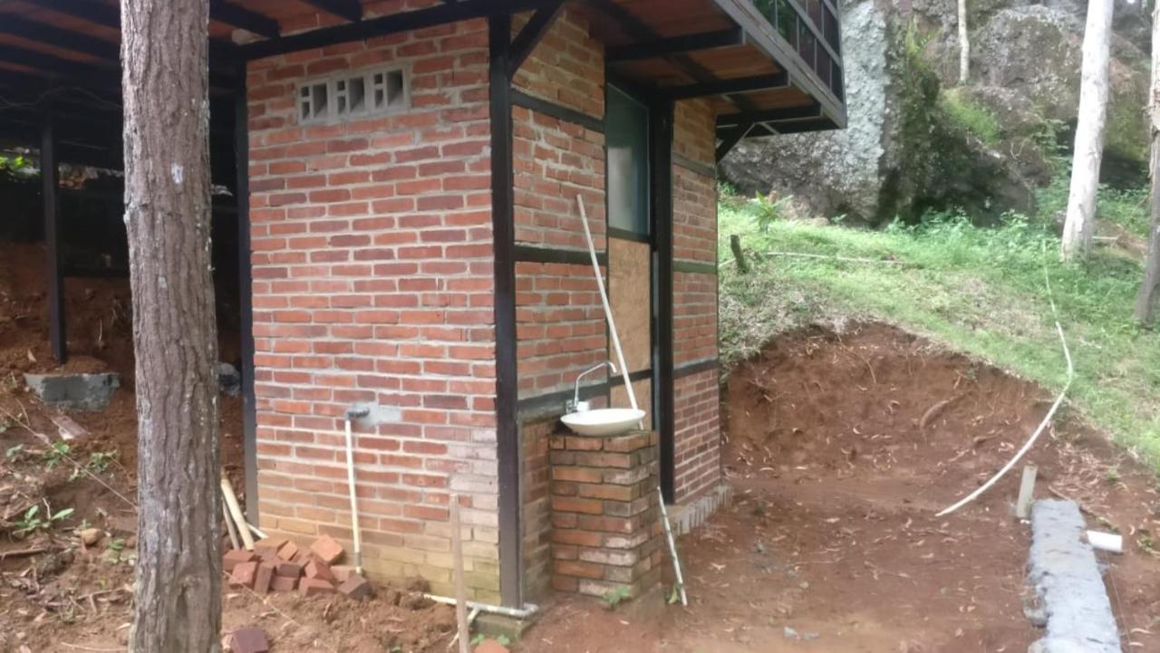 Seribu Batu Songgo Langit Resort & Camp Bantul Eksteriør bilde