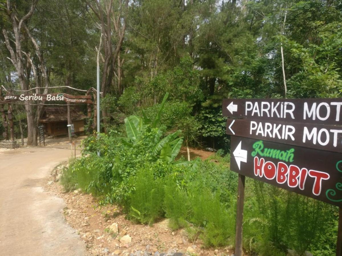 Seribu Batu Songgo Langit Resort & Camp Bantul Eksteriør bilde